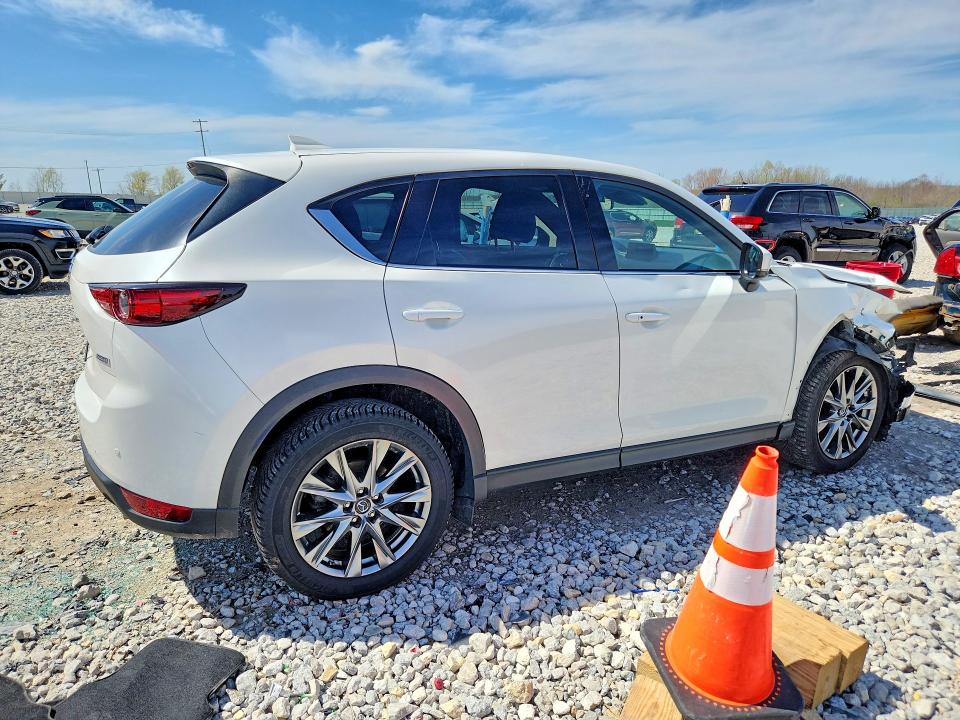 Продажа на аукционе авто 2019 Mazda Cx-5, vin: JM3KFBE26K0651334, номер лота: 50093296