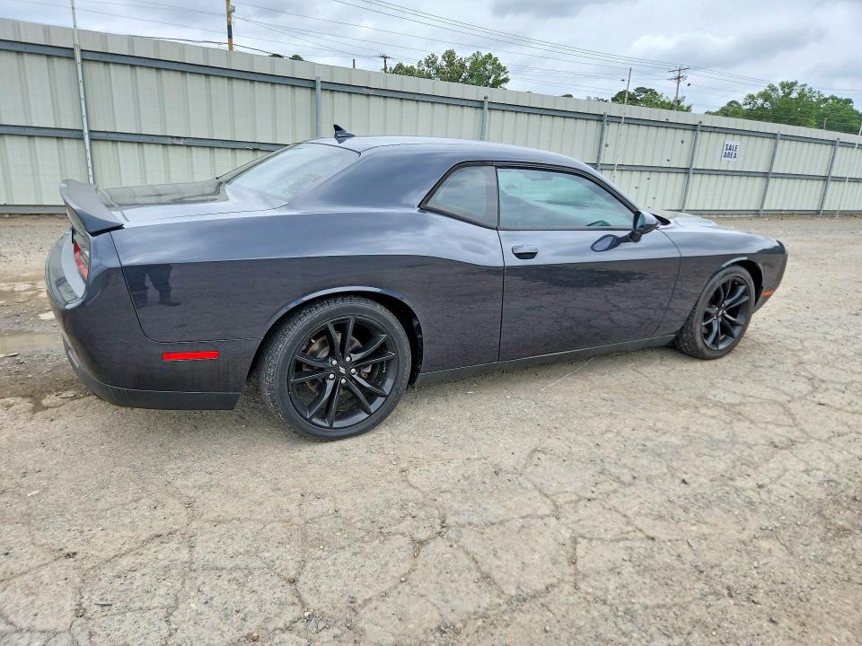51170106 :رقم المزاد ، 2C3CDZAG5JH297270 vin ، 2018 Dodge Challenger مزاد بيع