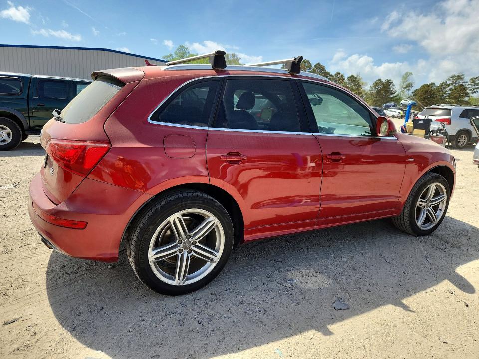 48616866 :رقم المزاد ، WA1WKAFP8AA030142 vin ، 2010 Audi Q5 مزاد بيع