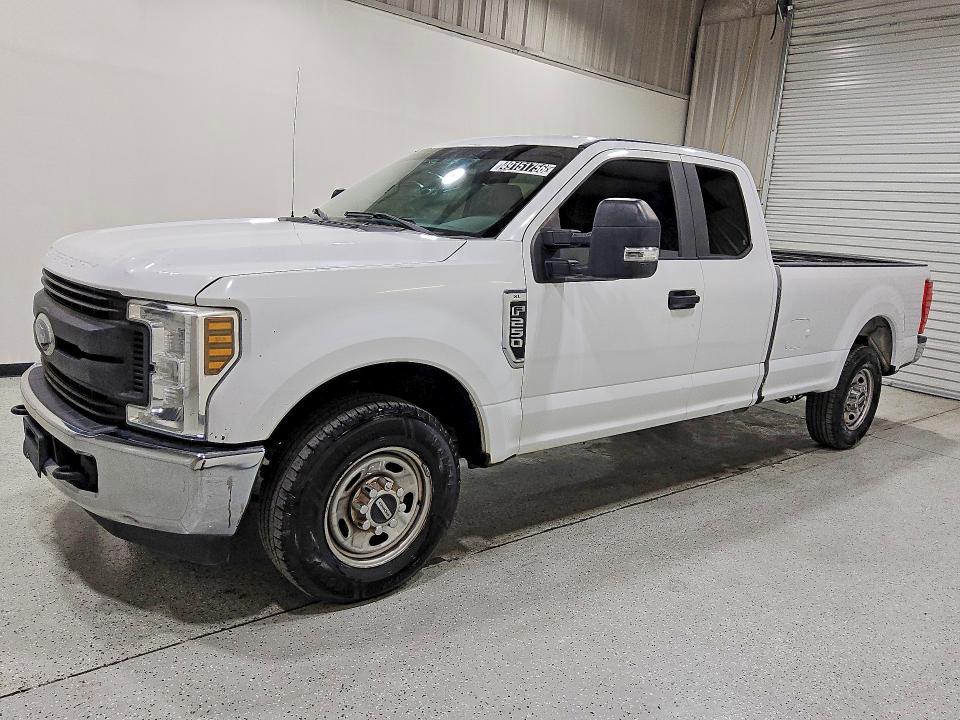 2019 Ford F250 მანქანა იყიდება აუქციონზე, vin: 1FT7X2A63KEC74713, აუქციონის ნომერი: 49151756