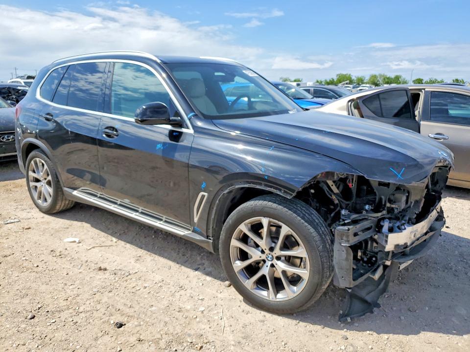 47555956 :رقم المزاد ، 5UXCR6C01N9M90662 vin ، 2022 Bmw X5 مزاد بيع