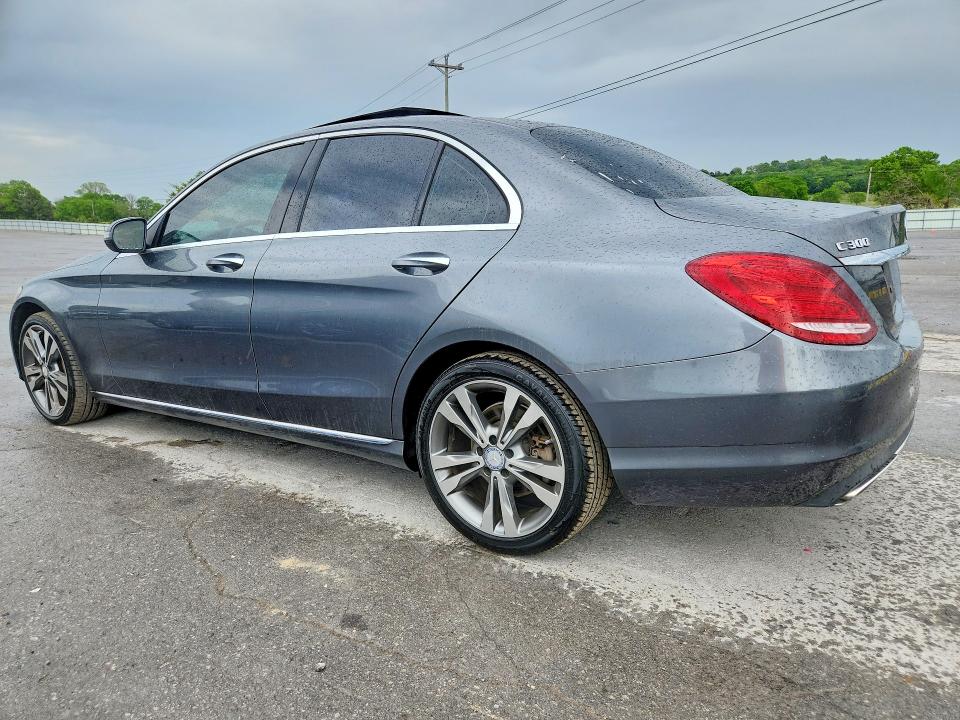 50024086 :رقم المزاد ، 55SWF4JB7HU193095 vin ، 2017 Mercedes-benz C مزاد بيع