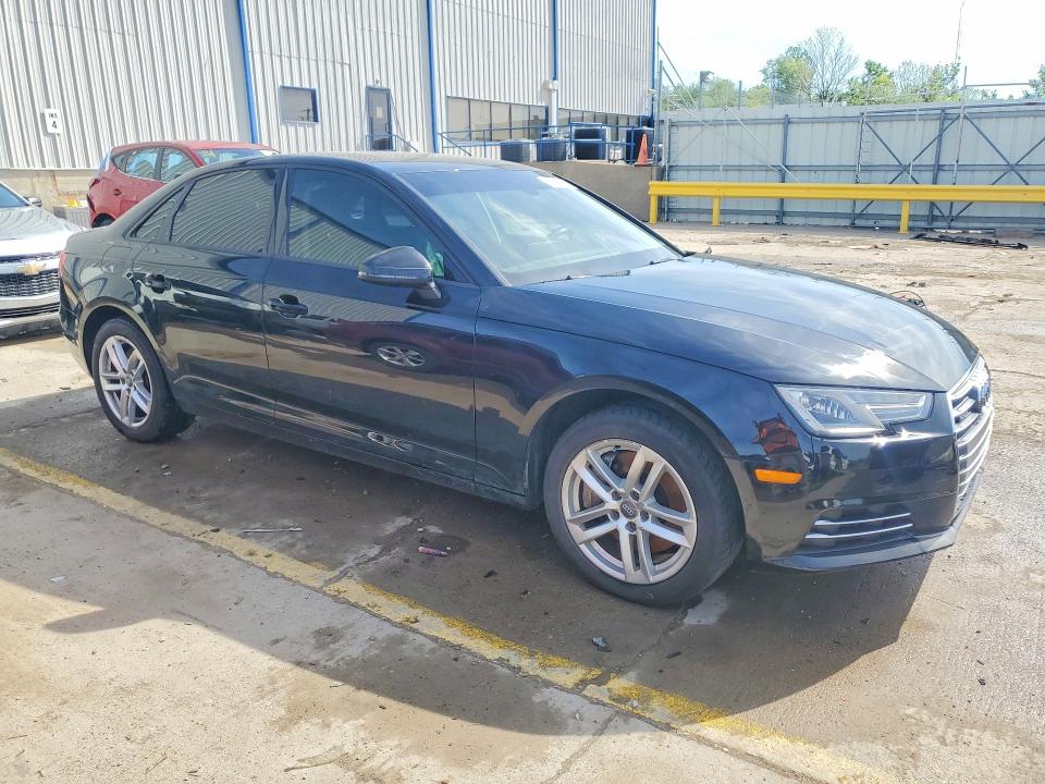 Продажа на аукционе авто 2017 Audi A4, vin: WAUANAF48HN053319, номер лота: 49990206
