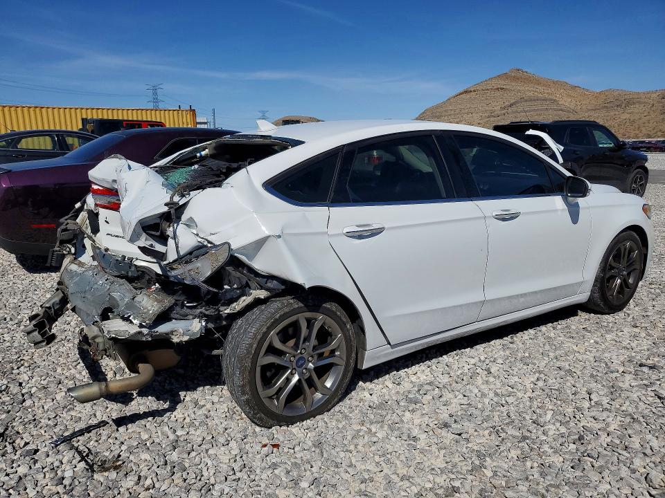 2020 Ford Fusion მანქანა იყიდება აუქციონზე, vin: 3FA6P0CD7LR130968, აუქციონის ნომერი: 48943916