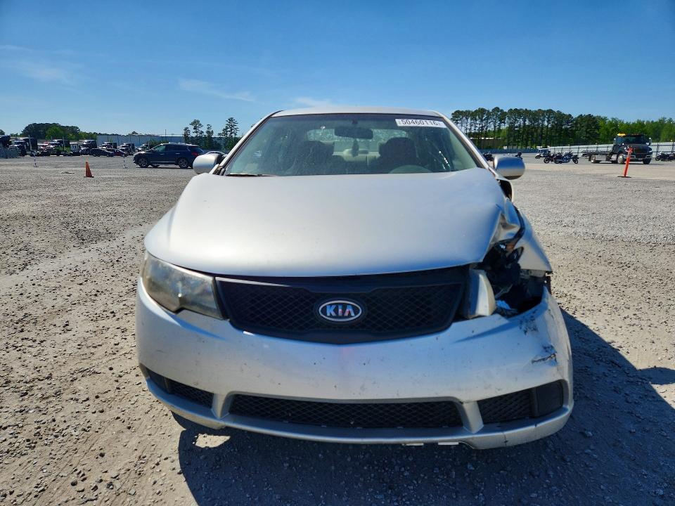2010 Kia Forte მანქანა იყიდება აუქციონზე, vin: KNAFT4A27A5049285, აუქციონის ნომერი: 50460116