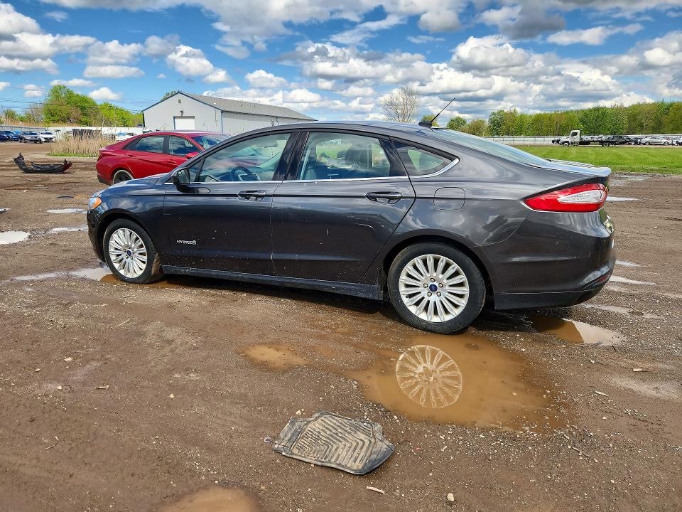 Продаж на аукціоні авто 2015 Ford Fusion, vin: 3FA6P0UU0FR150031, номер лоту: 51951326