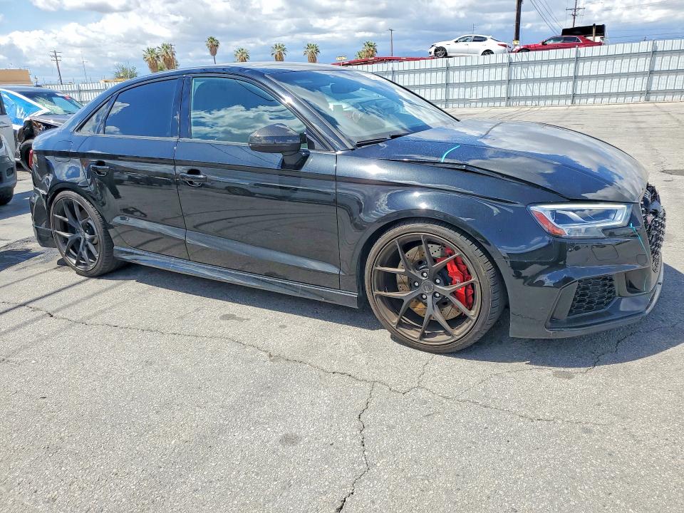 Продажа на аукционе авто 2018 Audi Rs3, vin: WUABWHFF8J1903609, номер лота: 49341156
