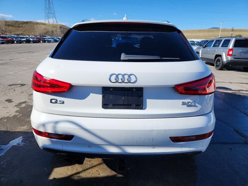 48760966 :رقم المزاد ، WA1EFCFS8FR013429 vin ، 2015 Audi Q3 مزاد بيع