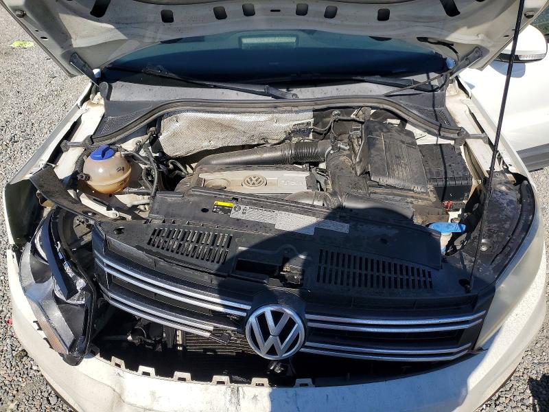 49675526 :رقم المزاد ، WVGAV3AX6EW576498 vin ، 2014 Volkswagen Tiguan مزاد بيع