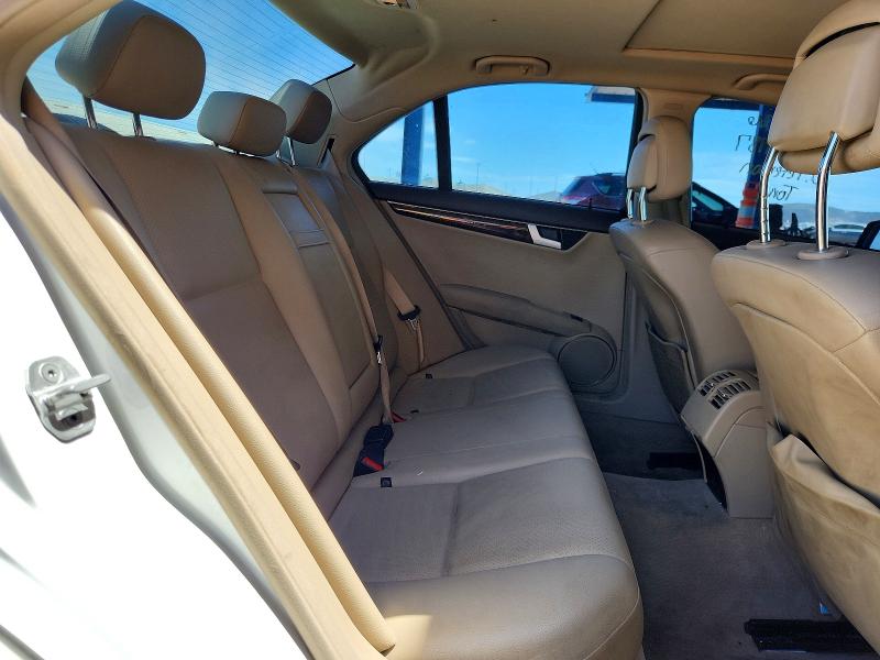 51836806 :رقم المزاد ، WDDGF4HBXDR284495 vin ، 2013 Mercedes-benz C مزاد بيع
