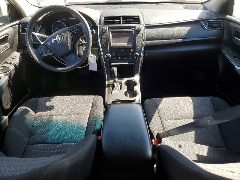 48912636 :رقم المزاد ، 4T1BF1FK5HU328505 vin ، 2017 Toyota Camry مزاد بيع