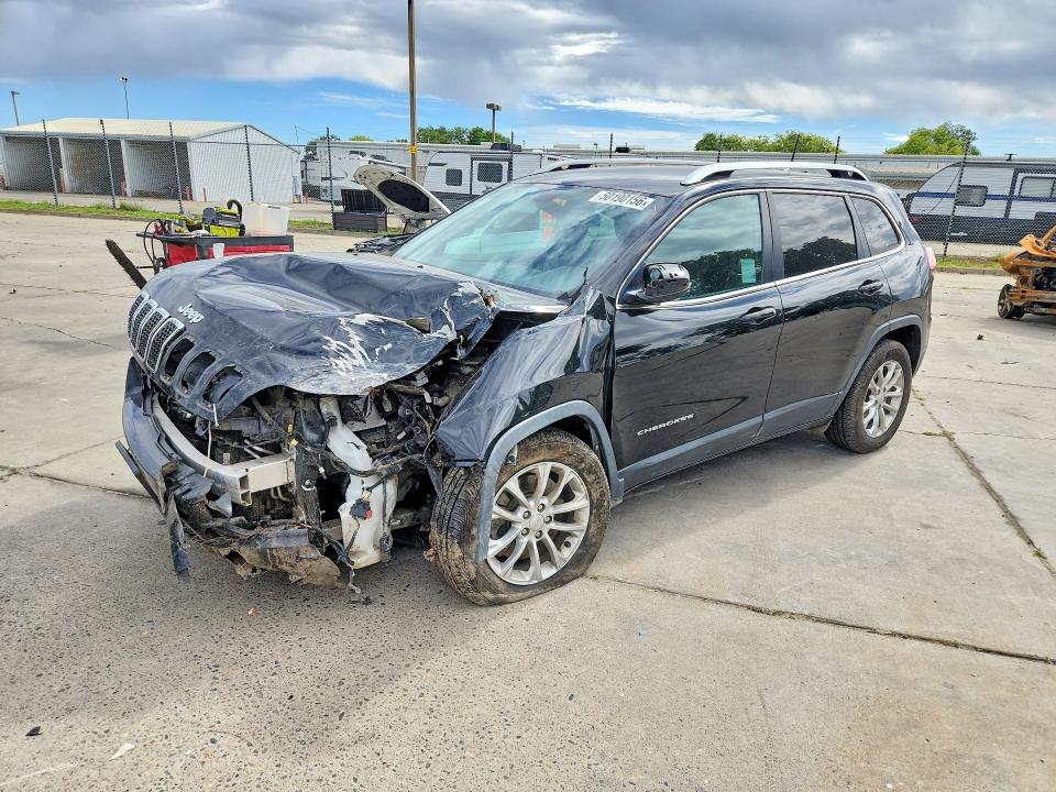 50190156 :رقم المزاد ، 1C4PJLCBXKD262033 vin ، 2019 Jeep Cherokee مزاد بيع