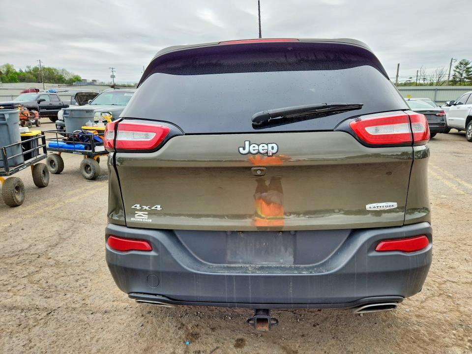 2016 Jeep Cherokee მანქანა იყიდება აუქციონზე, vin: 1C4PJMCS8GW103626, აუქციონის ნომერი: 51877406