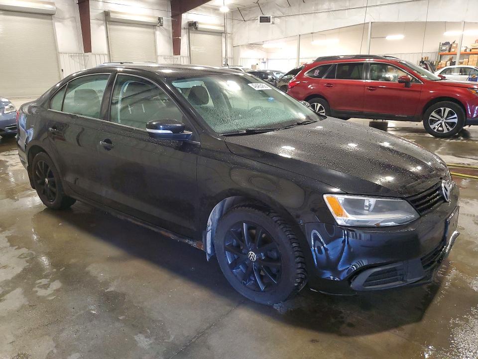 49485456 :رقم المزاد ، 3VWDX7AJ7BM388581 vin ، 2011 Volkswagen Jetta مزاد بيع