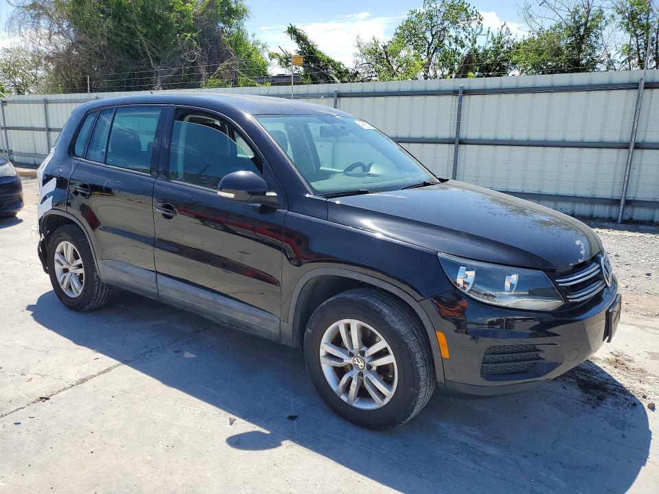 48616216 :رقم المزاد ، WVGAV3AX8DW616689 vin ، 2013 Volkswagen Tiguan مزاد بيع