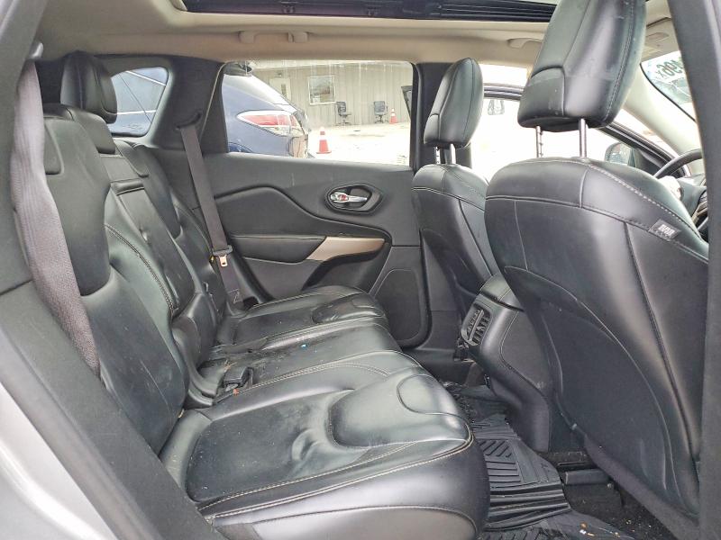 51699496 :رقم المزاد ، 1C4PJMDSXHW590439 vin ، 2017 Jeep Cherokee مزاد بيع