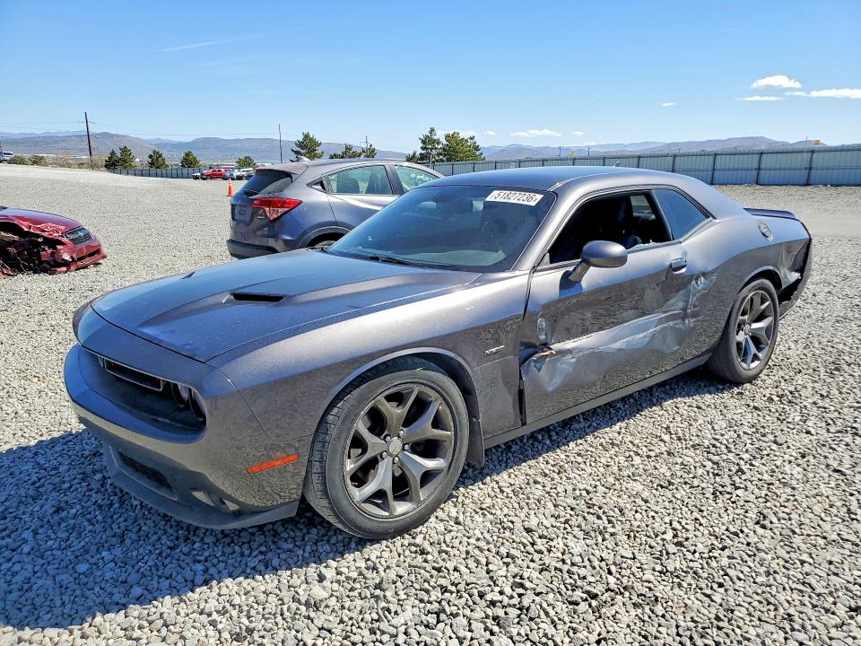 51827236 :رقم المزاد ، 2C3CDZAT9FH924458 vin ، 2015 Dodge Challenger مزاد بيع