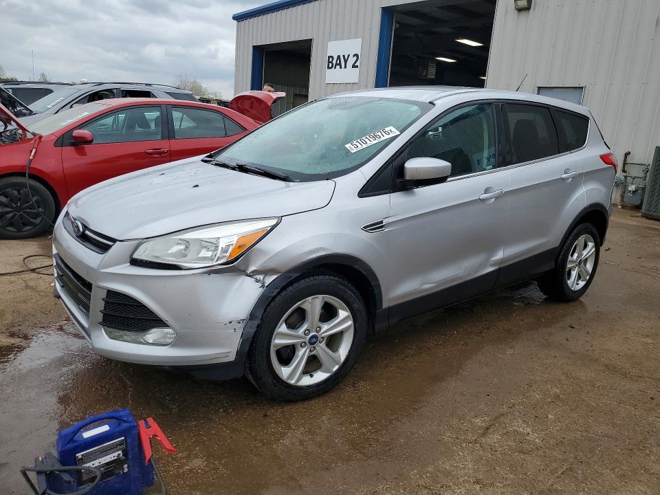 51019676 :رقم المزاد ، 1FMCU0G74FUA73826 vin ، 2015 Ford Escape مزاد بيع