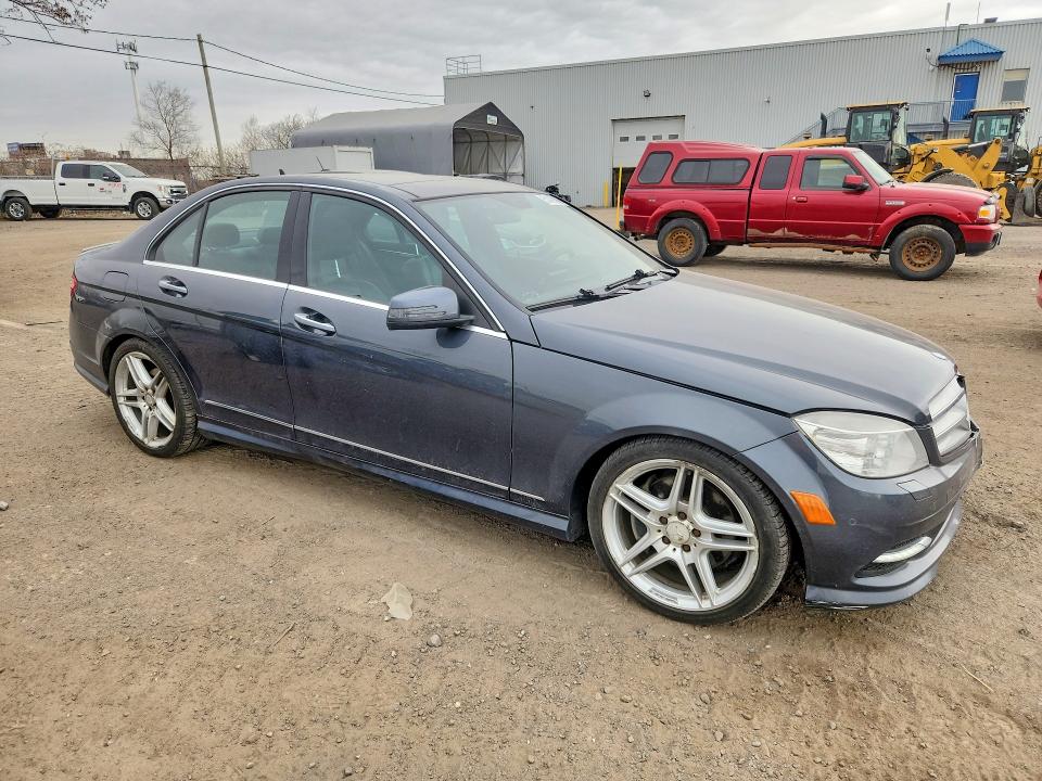 Продажа на аукционе авто 2011 Mercedes-benz C, vin: WDDGF8HB7BF552831, номер лота: 51499106