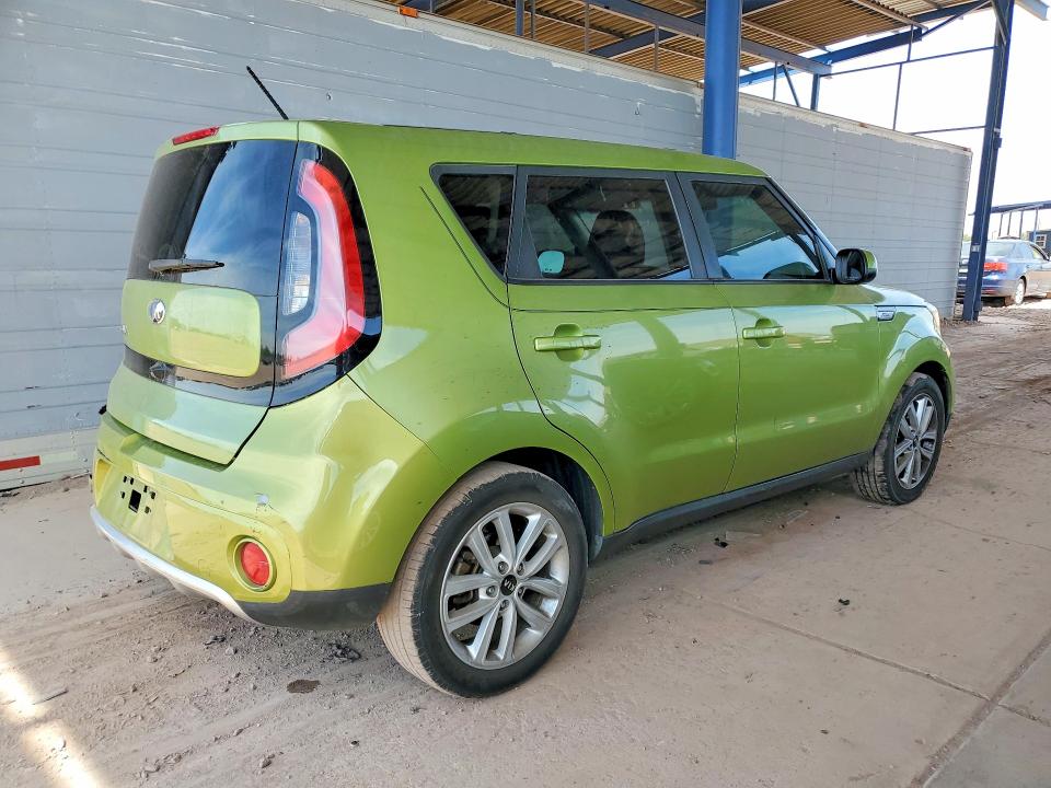 Продажа на аукционе авто 2018 Kia Soul, vin: KNDJP3A52J7895608, номер лота: 49298096