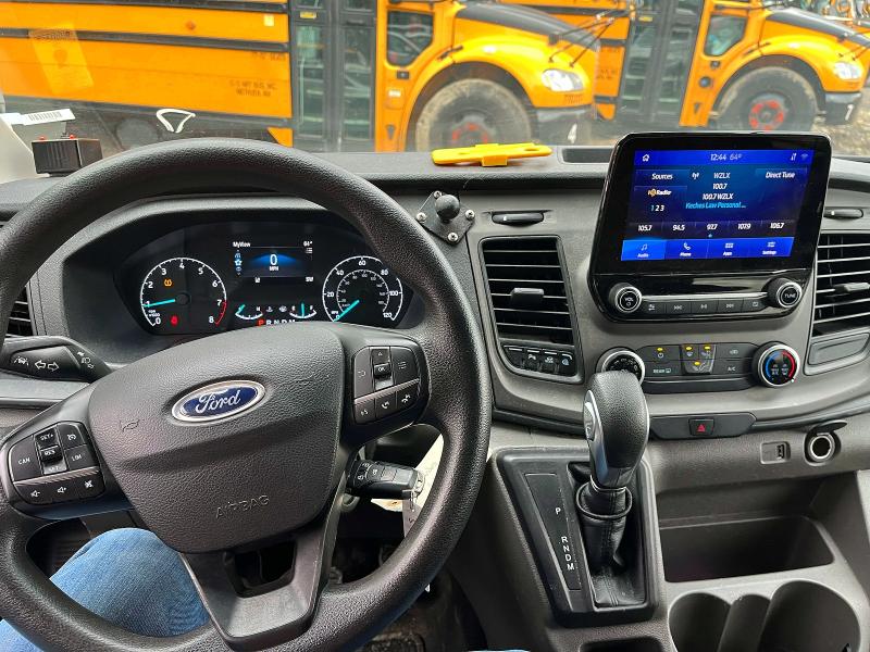 48649056 :رقم المزاد ، 1FBAX2Y89LKA26468 vin ، 2020 Ford Transit مزاد بيع