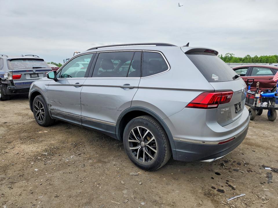 51694626 :رقم المزاد ، 3VV2B7AX3MM139745 vin ، 2021 Volkswagen Tiguan مزاد بيع