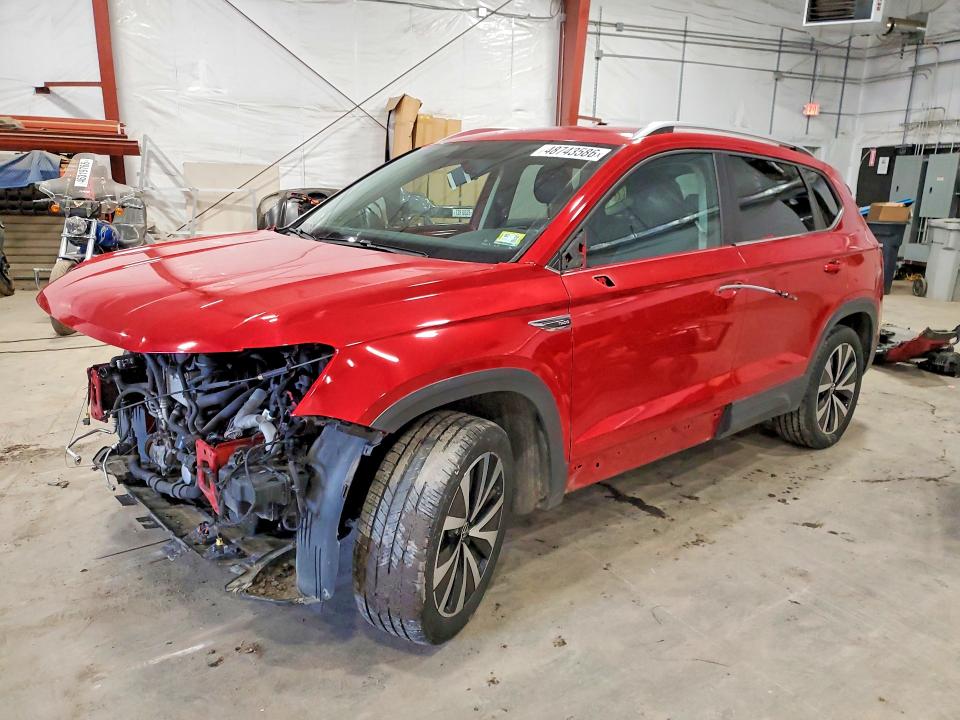 Продажа на аукционе авто 2022 Volkswagen Taos, vin: 3VVWX7B26NM037718, номер лота: 48743586