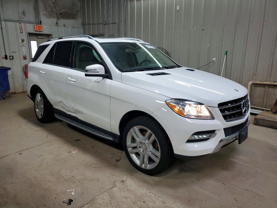 2015 Mercedes-benz Ml მანქანა იყიდება აუქციონზე, vin: 4JGDA5HB6FA563215, აუქციონის ნომერი: 47270686