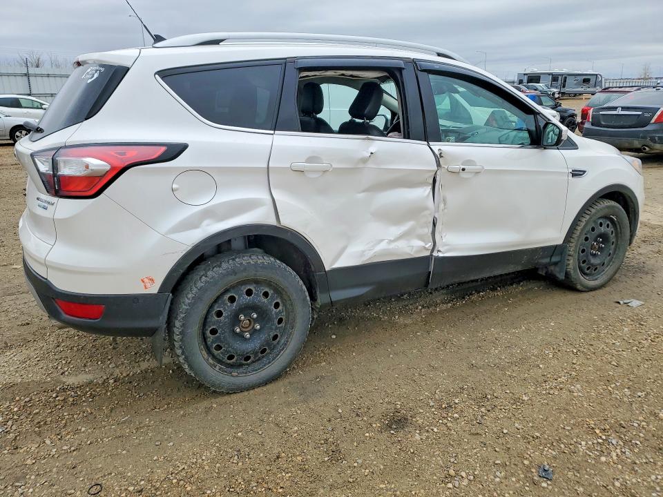 Продажа на аукционе авто 2018 Ford Escape, vin: 1FMCU9J97JUC21958, номер лота: 50697856