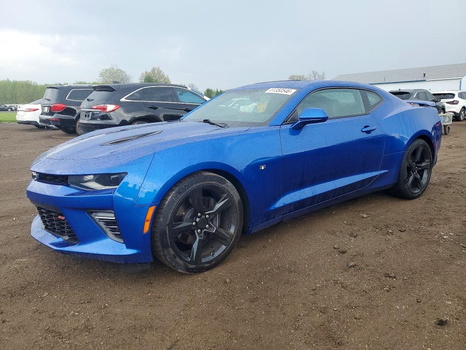 51350546 :رقم المزاد ، 1G1FG1R77H0104677 vin ، 2017 Chevrolet Camaro مزاد بيع