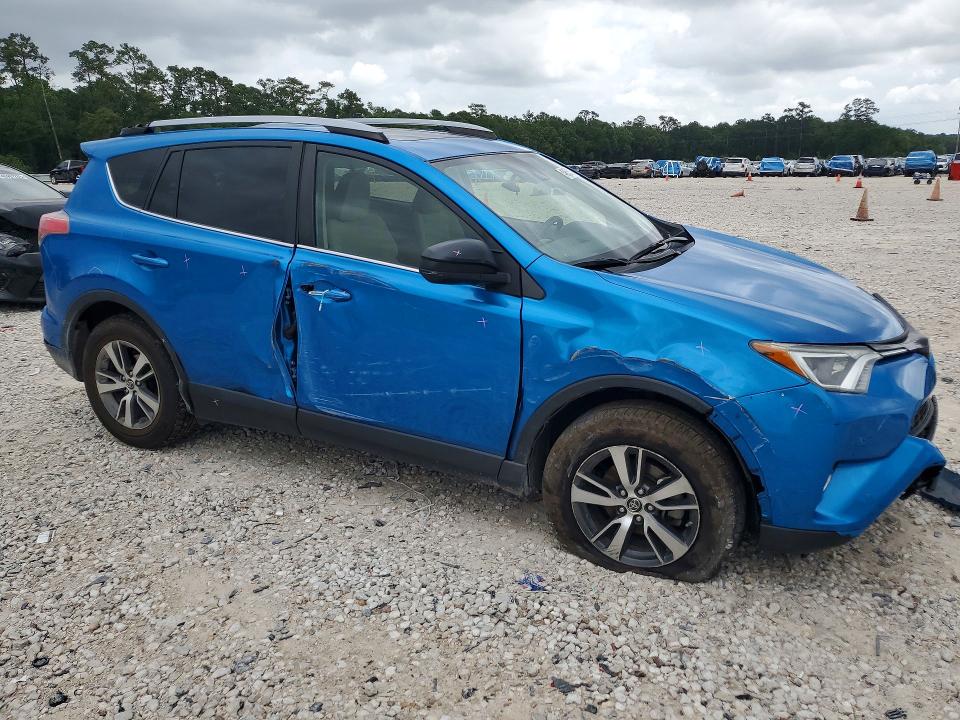 Продажа на аукционе авто 2018 Toyota Rav4, vin: JTMWFREV2JJ752540, номер лота: 49655326