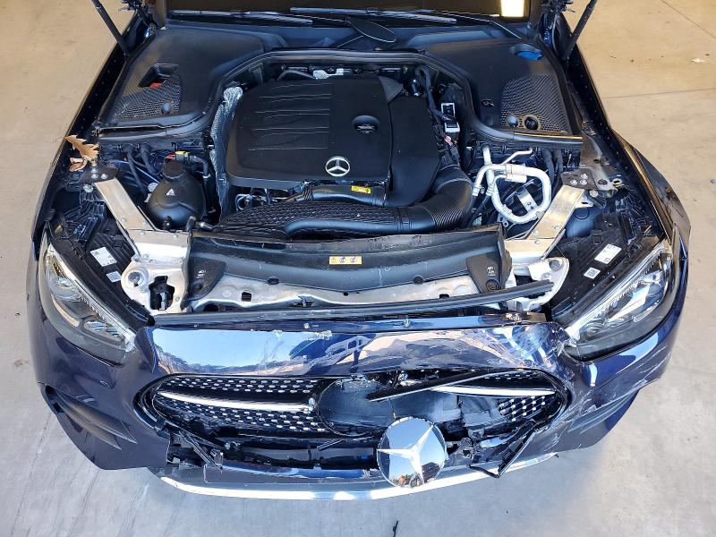 49845386 :رقم المزاد ، W1KZF8EB4NB028366 vin ، 2022 Mercedes-benz E مزاد بيع
