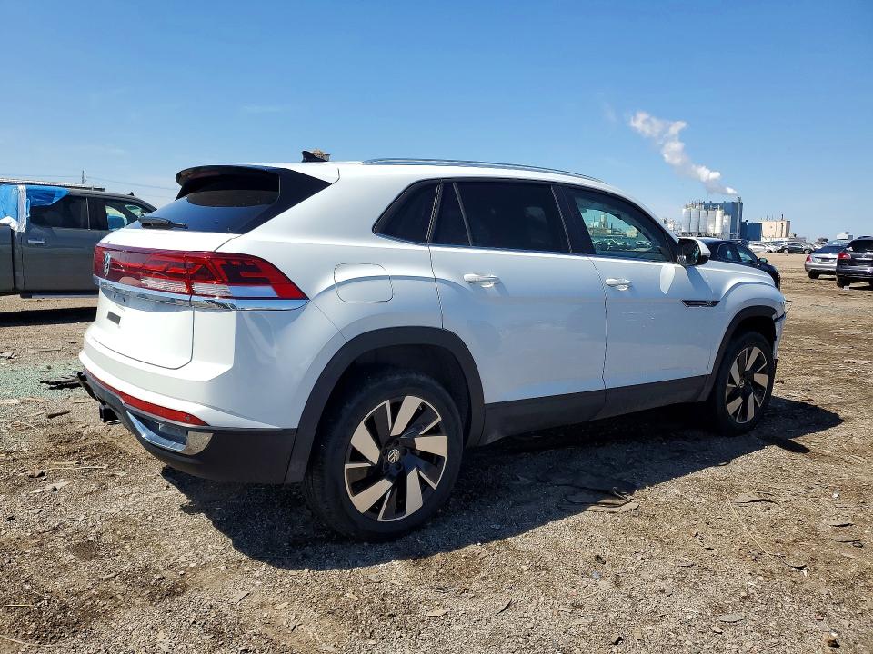 2025 Volkswagen Atlas Cross Sport მანქანა იყიდება აუქციონზე, vin: 1V2WE2CA7SC220571, აუქციონის ნომერი: 49070856