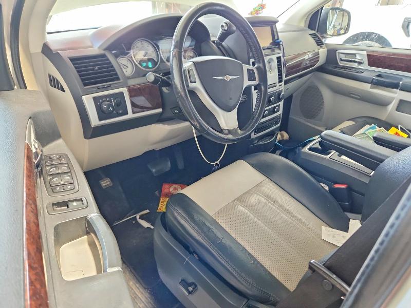 Продажа на аукционе авто 2010 Chrysler Town & Country, vin: 2A4RR8D11AR422472, номер лота: 48021476