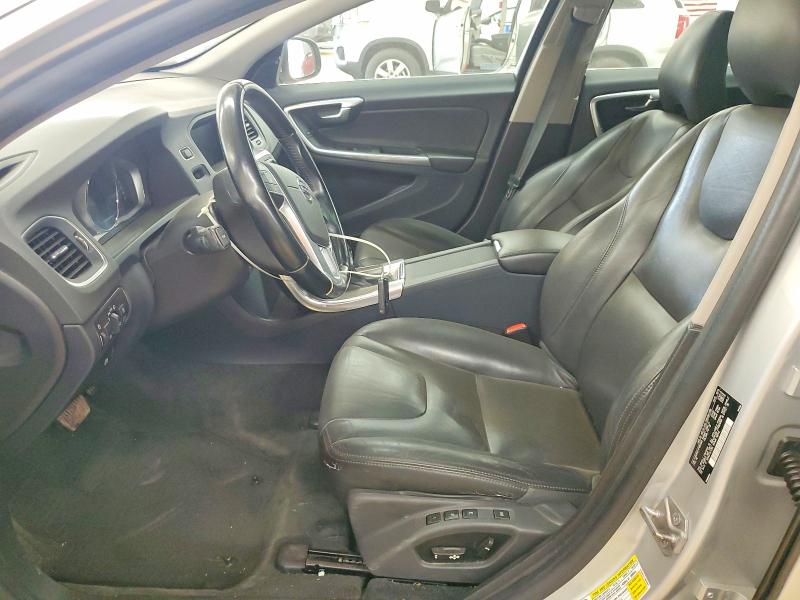 Продажа на аукционе авто 2015 Volvo V60, vin: YV140MEK1F1255062, номер лота: 49889486