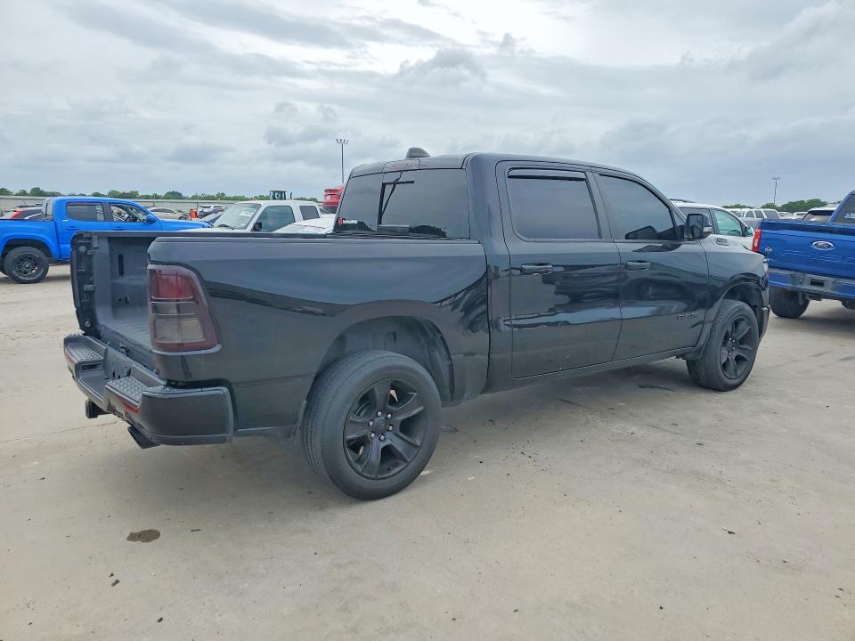 49802526 :رقم المزاد ، 1C6SRFFTXMN595751 vin ، 2021 Ram 1500 مزاد بيع