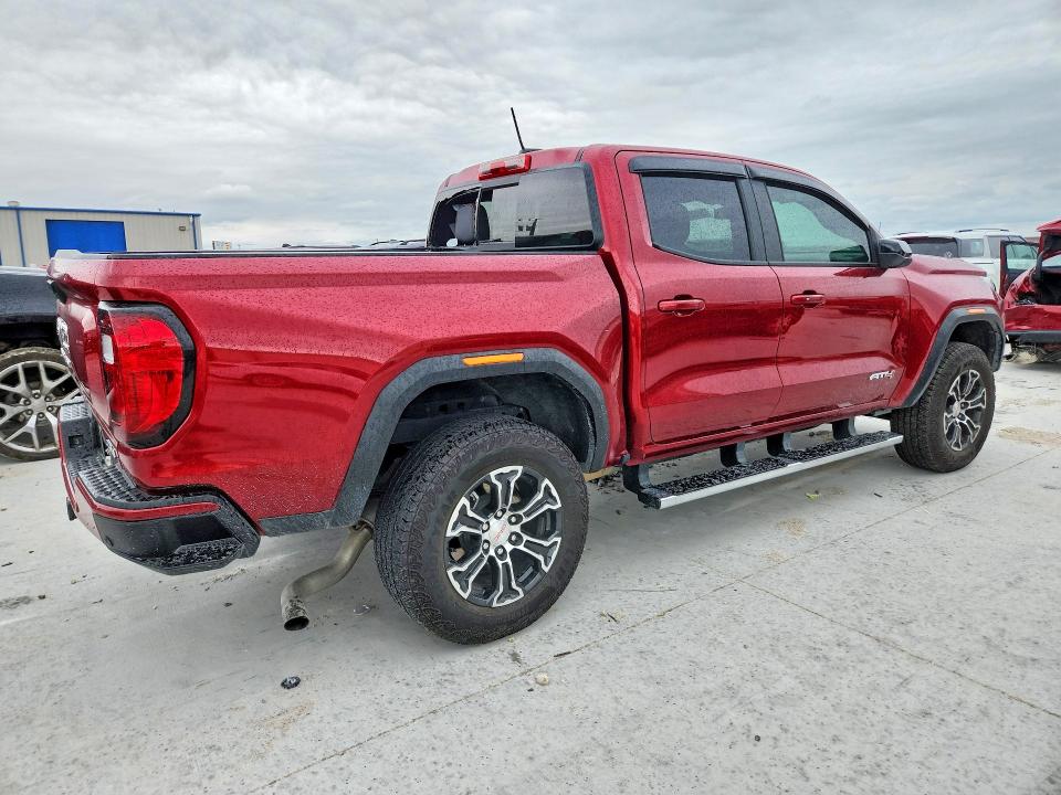 51532786 :رقم المزاد ، 1GTP6DEK2R1244531 vin ، 2024 Gmc Canyon مزاد بيع