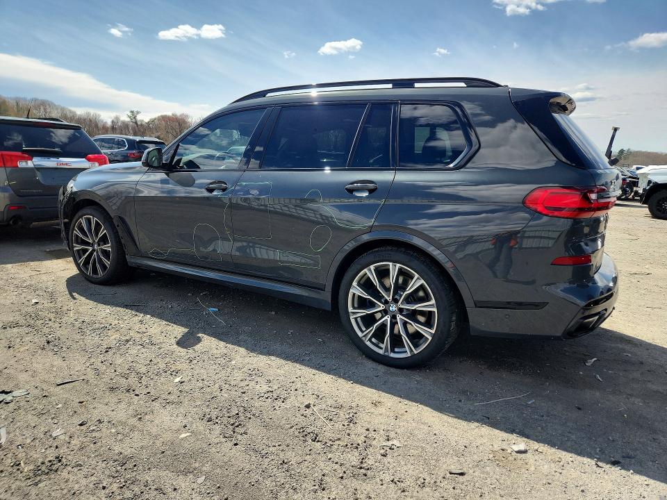50469786 :رقم المزاد ، 5UXCX6C00N9J04917 vin ، 2022 Bmw X7 مزاد بيع