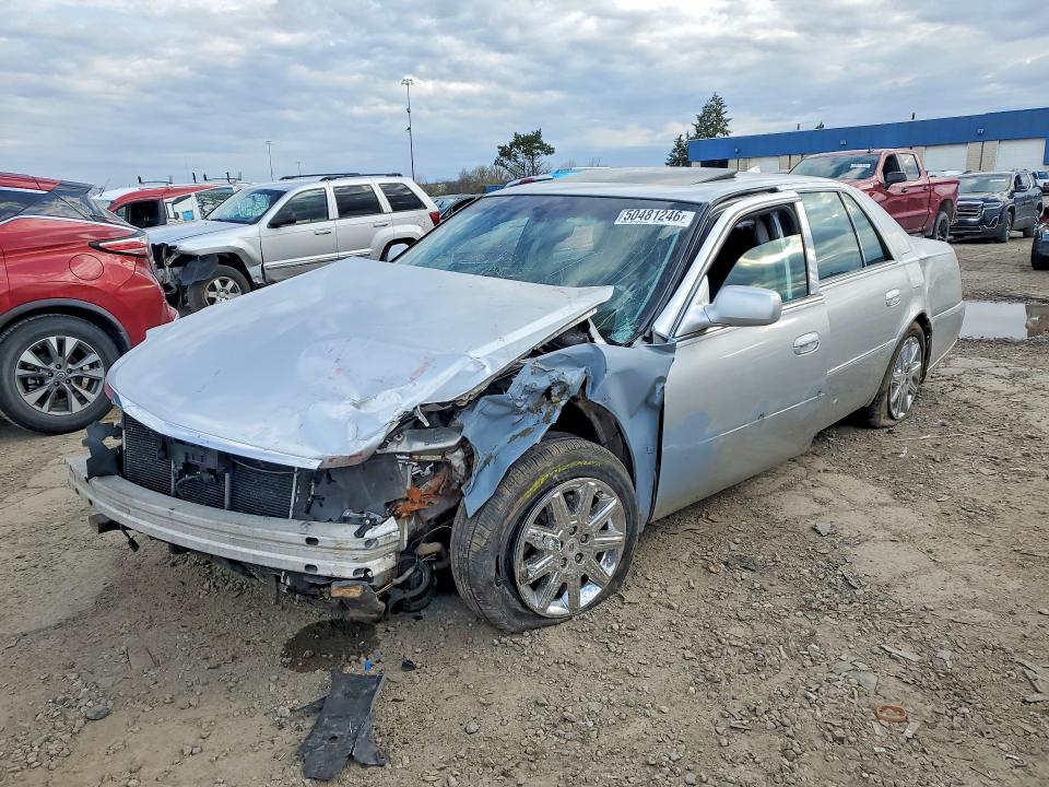 50481246 :رقم المزاد ، 1G6KH5EY9AU129266 vin ، 2010 Cadillac Dts مزاد بيع