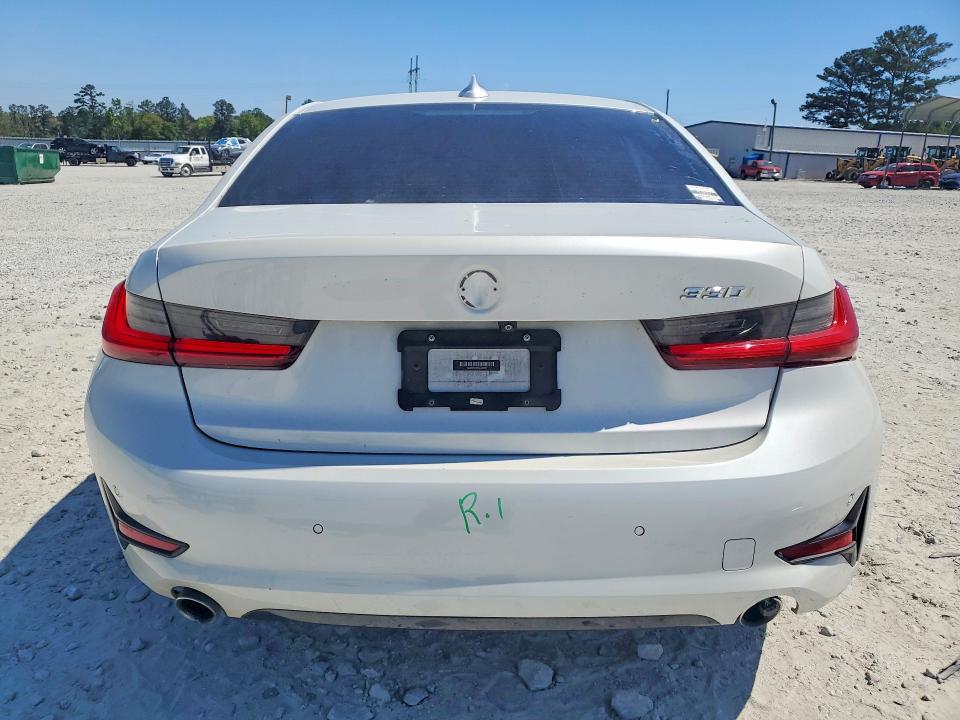 48677306 :رقم المزاد ، WBA5R1C55KAJ99257 vin ، 2019 Bmw 330i مزاد بيع