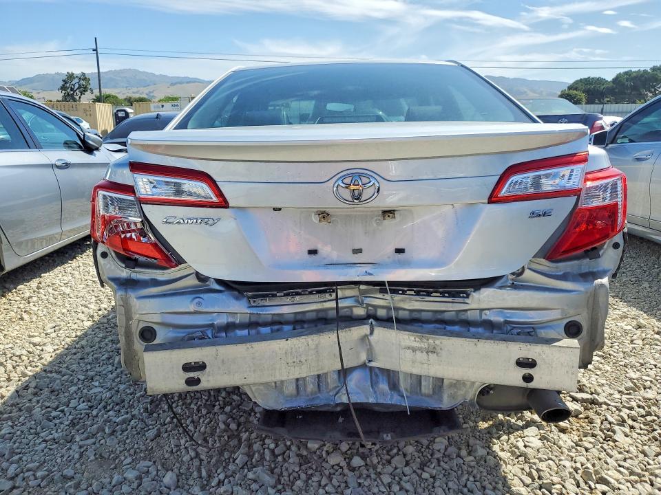 51018986 :رقم المزاد ، 4T1BF1FK8EU393005 vin ، 2014 Toyota Camry مزاد بيع