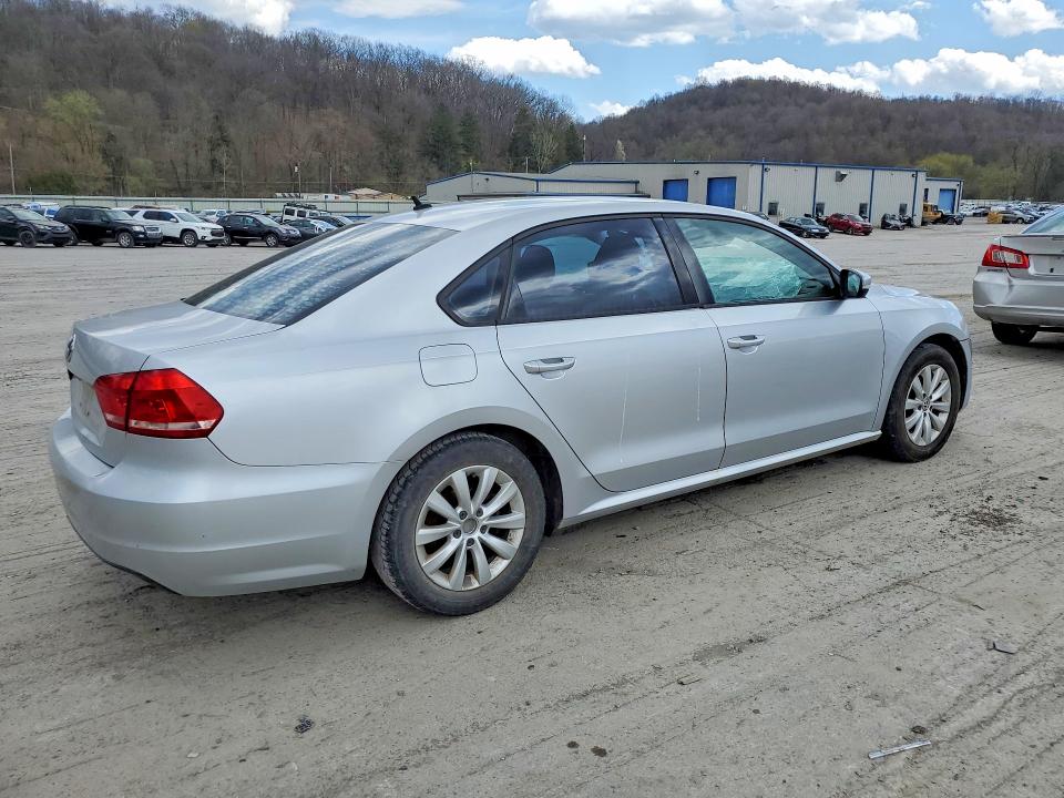 49088356 :رقم المزاد ، 1VWAH7A34DC002317 vin ، 2013 Volkswagen Passat مزاد بيع