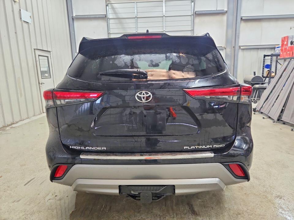 Aukcja sprzedaży 2022 Toyota Highlander, vin: 5TDFZRBH1NS179760, numer aukcji: 49425076