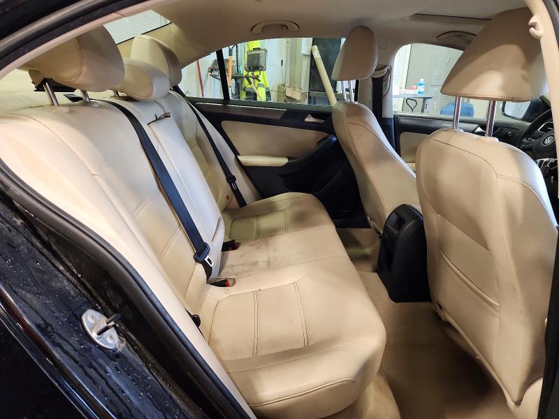 51193696 :رقم المزاد ، 3VWLL7AJXDM444863 vin ، 2013 Volkswagen Jetta مزاد بيع