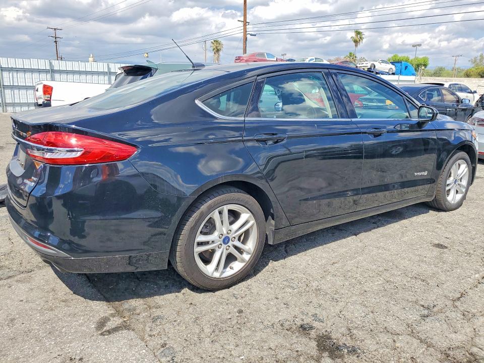 Продажа на аукционе авто 2018 Ford Fusion, vin: 3FA6P0LU5JR103037, номер лота: 48410856