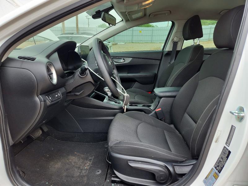 51250286 :رقم المزاد ، 3KPF24AD8ME359980 vin ، 2021 Kia Forte مزاد بيع