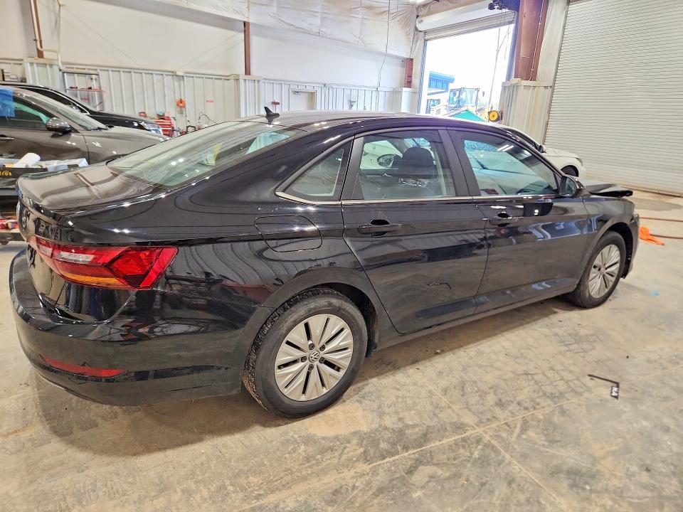 51715996 :رقم المزاد ، 3VWC57BU1KM058400 vin ، 2019 Volkswagen Jetta مزاد بيع
