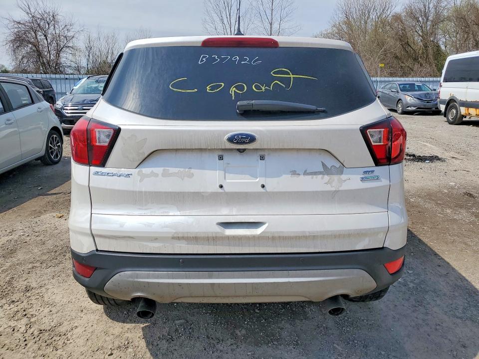 Продажа на аукционе авто 2019 Ford Escape, vin: 1FMCU0GD0KUB37926, номер лота: 50622106