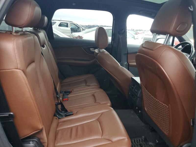 49382426 :رقم المزاد ، WA1LAAF71JD046753 vin ، 2018 Audi Q7 مزاد بيع