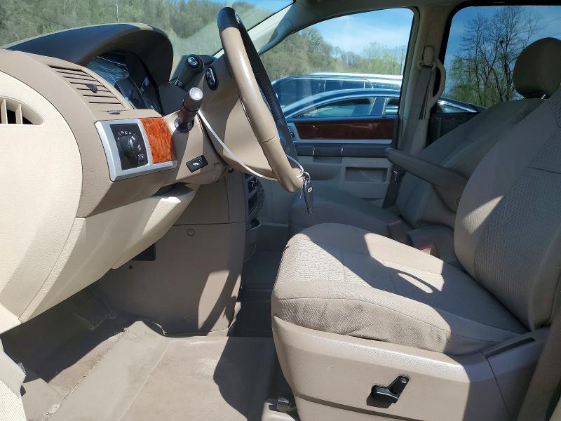 2009 Chrysler Town & Country მანქანა იყიდება აუქციონზე, vin: 2A8HR54119R580783, აუქციონის ნომერი: 50301986